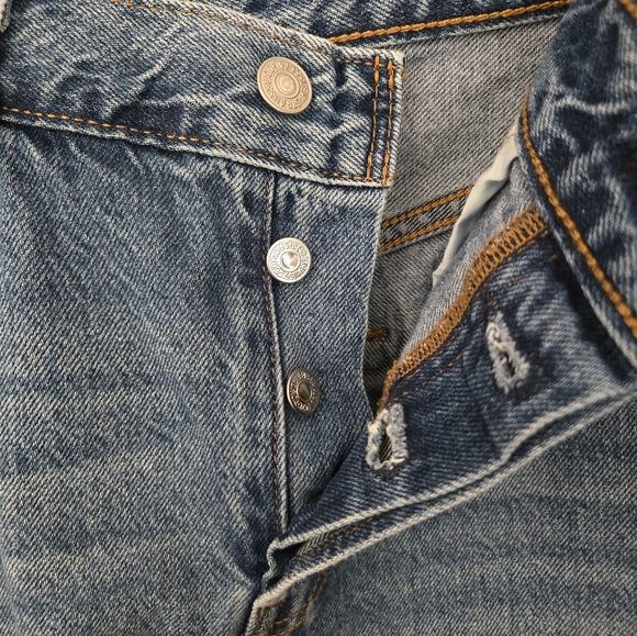 Levi's Classic Midi Skirt - Picture 4 of 6